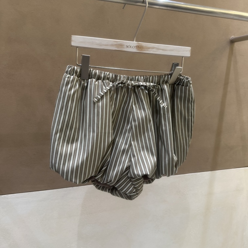 SOLOUNO東大門代購女裝新款職業25春夏真品熱賣人氣時尚短褲SOLOUNO短褲圖色1