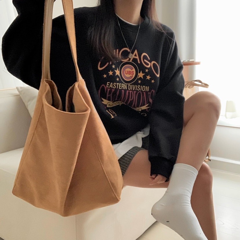 HELLO JINI韓國代購女士新款推薦時尚人氣真品熱賣職業衛衣HELLO JINI衛衣