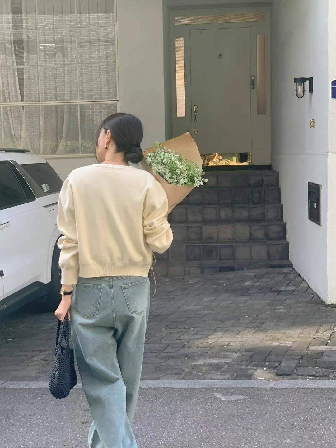 AREING東大門實拍女裝新品人氣熱賣時尚真品推薦職業針織衫AREING針織衫