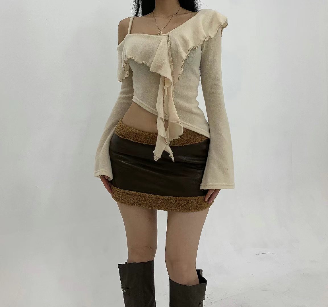 BOY MEET GIRL-T東大門直郵女裝新品職業真品襯衫蕾絲衫BOY MEET GIRL-T襯衫/蕾絲衫
