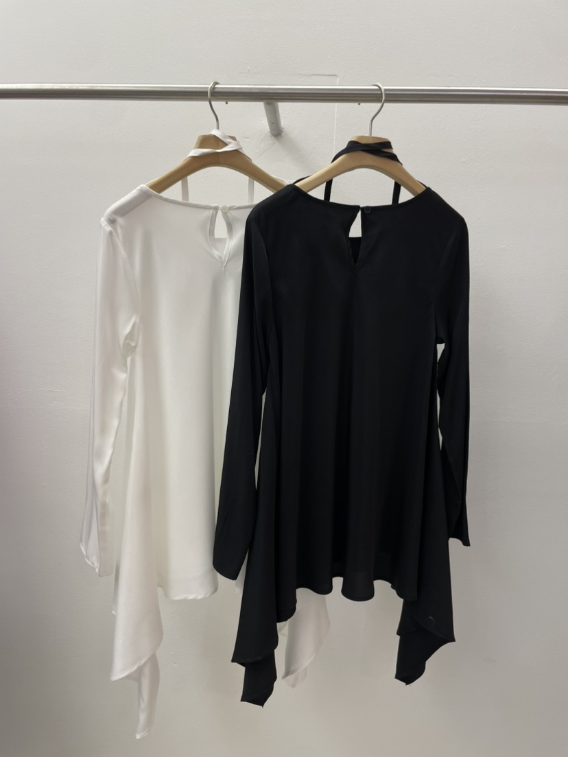 SANDALWOOD東大門代購女裝新款25春夏真品襯衫蕾絲衫含脖帶AMOUR襯衫/蕾絲衫