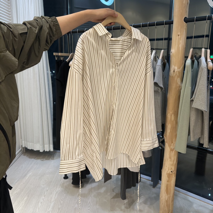 COPINER韓國直郵東大門代購女裝新品熱賣推薦休閑襯衫蕾絲衫COPINER襯衫/蕾絲衫圖色2