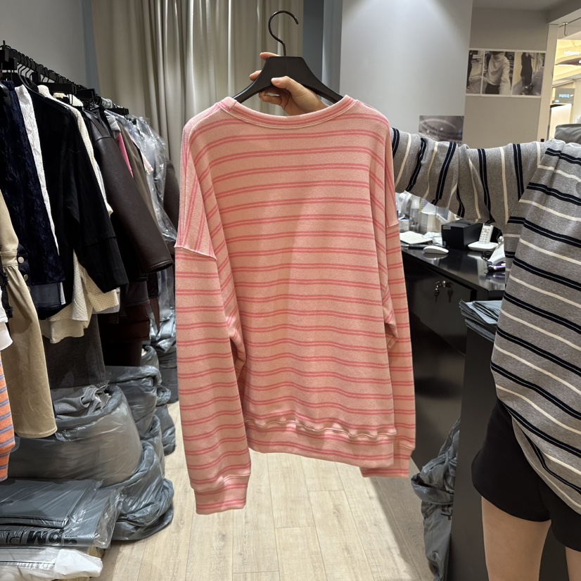 SOFTNESS韓國直郵女裝新品時尚熱賣真品25春夏人氣職業衛衣Softness/Cosmic衛衣