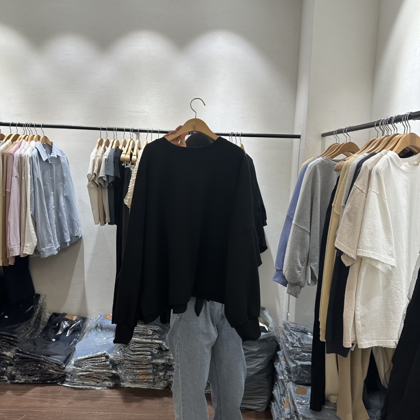 EPIC-S韓國直郵東大門代購女裝新品時尚人氣熱賣25春夏衛衣EPIC-S衛衣圖色1