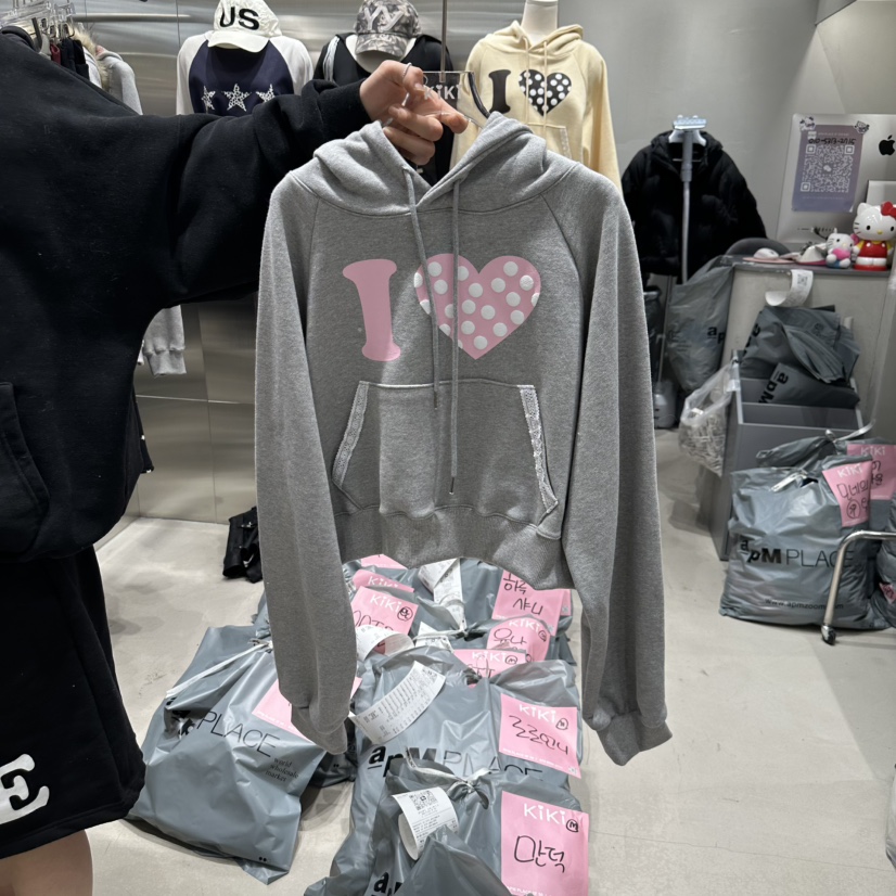 KIKI韓國直郵東大門實拍女裝新品休閑推薦職業時尚衛衣兜帽KIKI衛衣圖色3