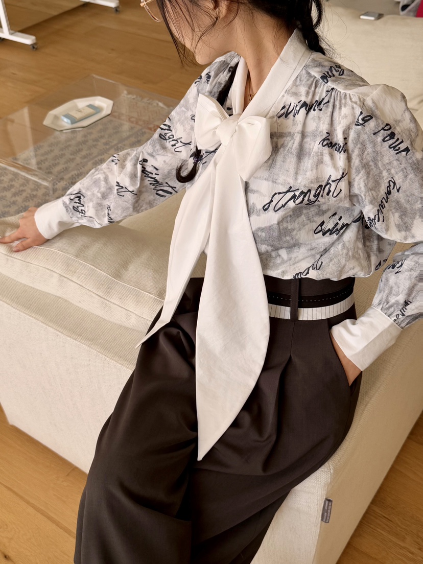 AVEC-OT韓國直郵女裝新款熱賣25春夏休閑真品時尚襯衫蕾絲衫AVEC-OT襯衫/蕾絲衫