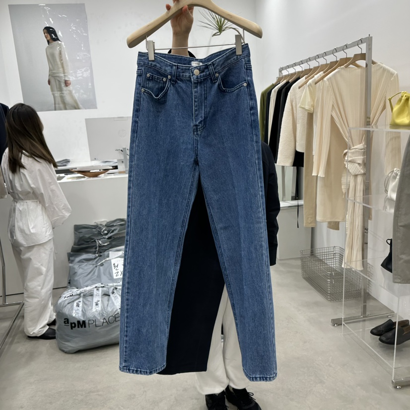 ARVE韓國直郵㊣東大門實拍女裝新品人氣25春夏休閑職業牛仔褲ARVE牛仔褲圖色1
