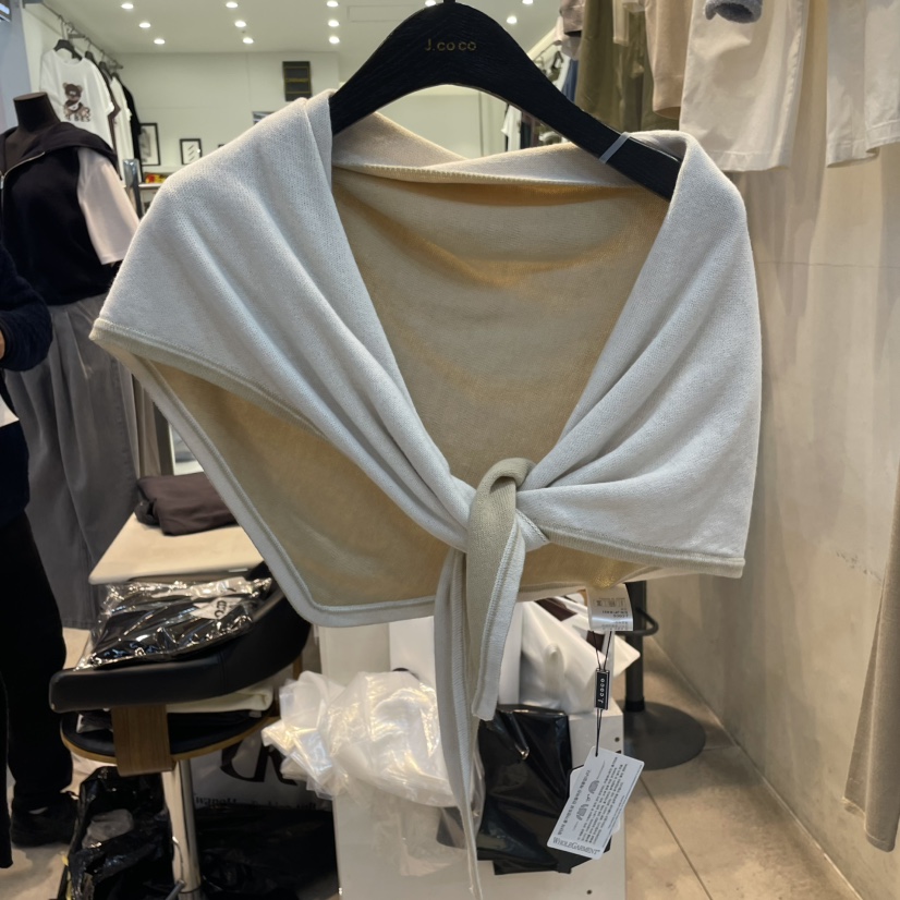 J COCO韓國直郵㊣東大門實拍女裝新品推薦職業熱賣圍巾披肩J COCO圍巾/披肩
