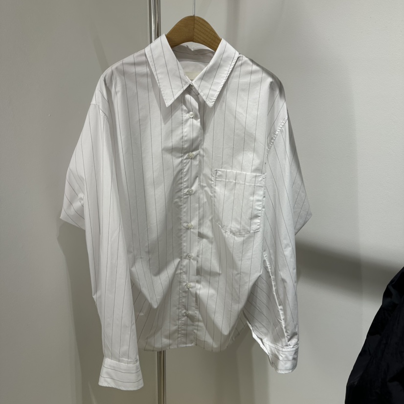 ART IS OVER韓國㊣直郵東大門代購女裝新品職業襯衫蕾絲衫ART IS OVER襯衫/蕾絲衫