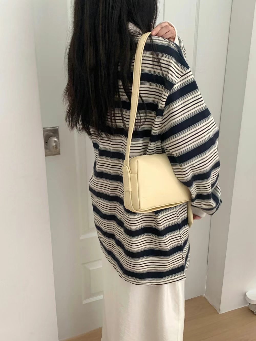 POMELO東大門實拍女裝新款真品25春夏人氣推薦休閑熱賣長袖T恤POMELO長袖T恤
