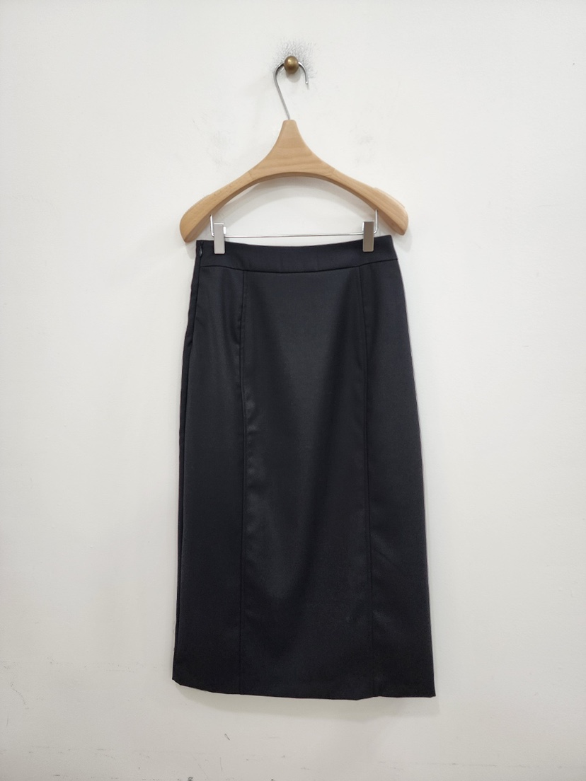 LE MIU韓國直郵㊣東大門實拍女裝新品職業熱賣時尚25春夏長裙LE MIU長裙圖色2
