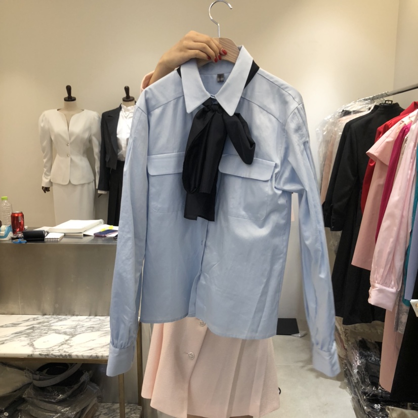 INNO韓國㊣直郵東大門代購女裝新品推薦25春夏襯衫蕾絲衫含領帶INNO襯衫/蕾絲衫圖色2