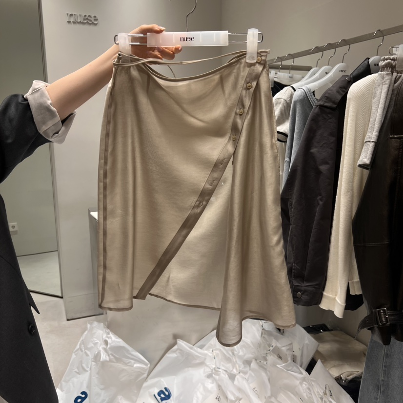 NUESE直郵韓國代購㊣女裝新品休閑25春夏熱賣職業半身裙中短裙NUESE半身裙/中短裙圖色1