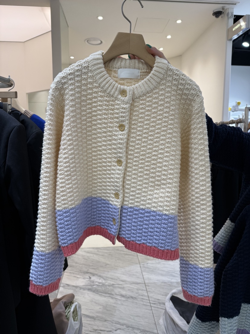 YIKHO STYLE韓國㊣直郵東大門代購女裝新品熱賣人氣職業毛衣YIKHO STYLE毛衣