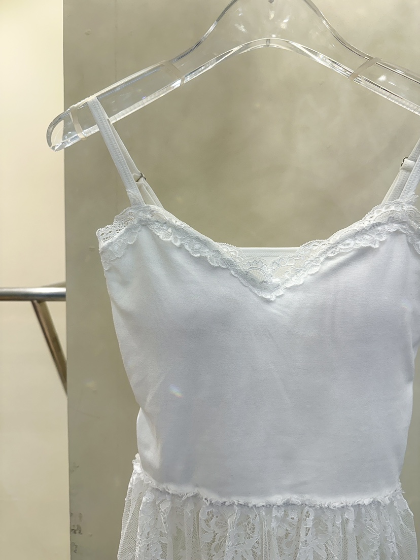 81 MARKET-L韓國代購女裝新款熱賣真品職業25春夏吊帶背心81 MARKET-L吊帶/背心