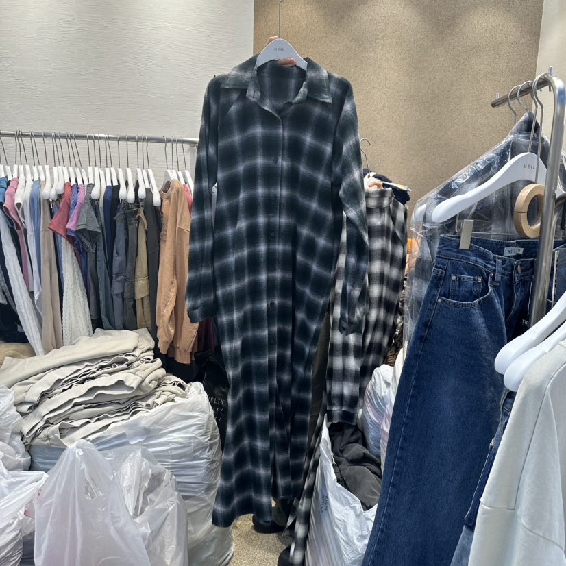 HEIL韓國直郵女士新品25春夏熱賣真品人氣時尚長款風衣長款HEIL長款風衣圖色2