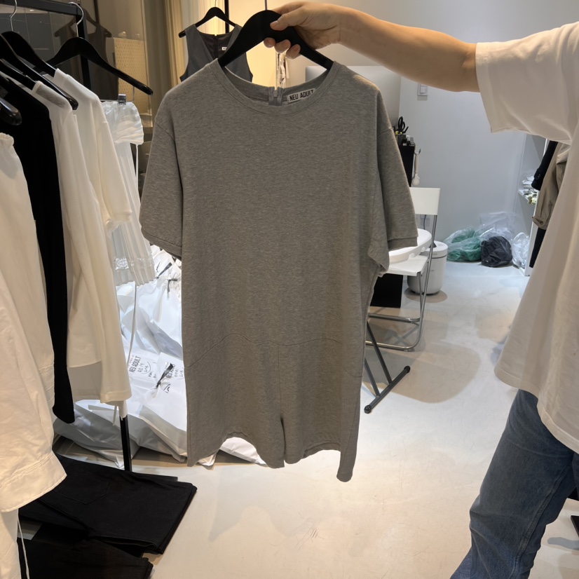 NEU ADULT韓國直郵㊣女裝新款休閑人氣職業推薦時尚連體褲NEU ADULT連體褲圖色2