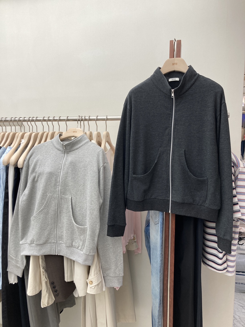 CURVY韓國直郵㊣女裝新品時尚推薦人氣休閑熱賣夾克拉鏈柔軟CURVY夾克