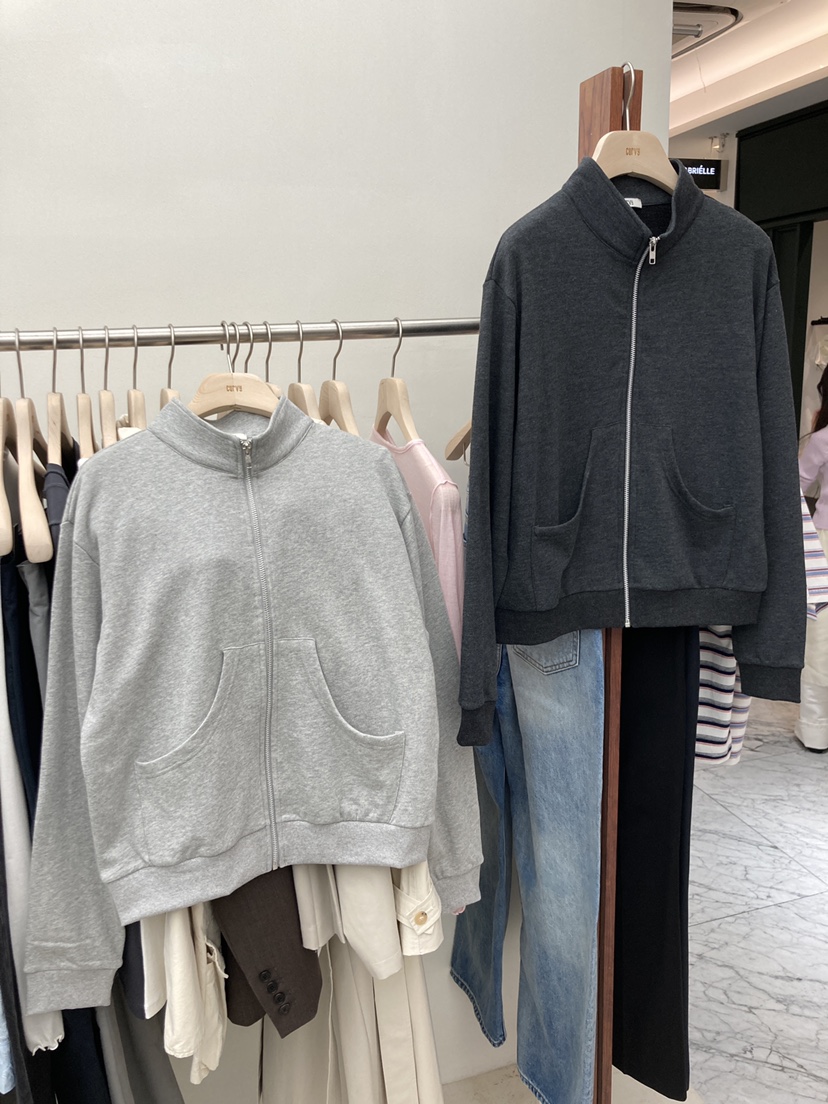CURVY韓國直郵㊣女裝新品時尚推薦人氣休閑熱賣夾克拉鏈柔軟CURVY夾克