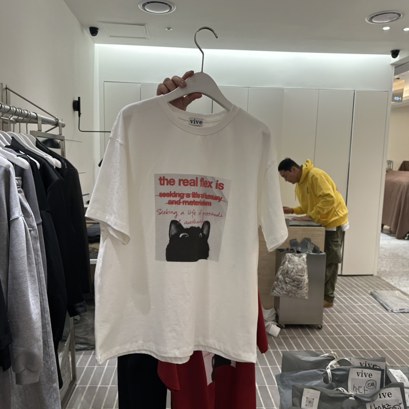 VIVE韓國直郵㊣女裝新品熱賣職業休閑人氣時尚25春夏推薦T恤VIVET恤圖色1
