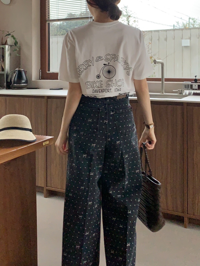 FORMSTUDIO韓國直郵㊣東大門實拍女裝新品時尚職業熱賣牛仔褲FORMSTUDIO牛仔褲