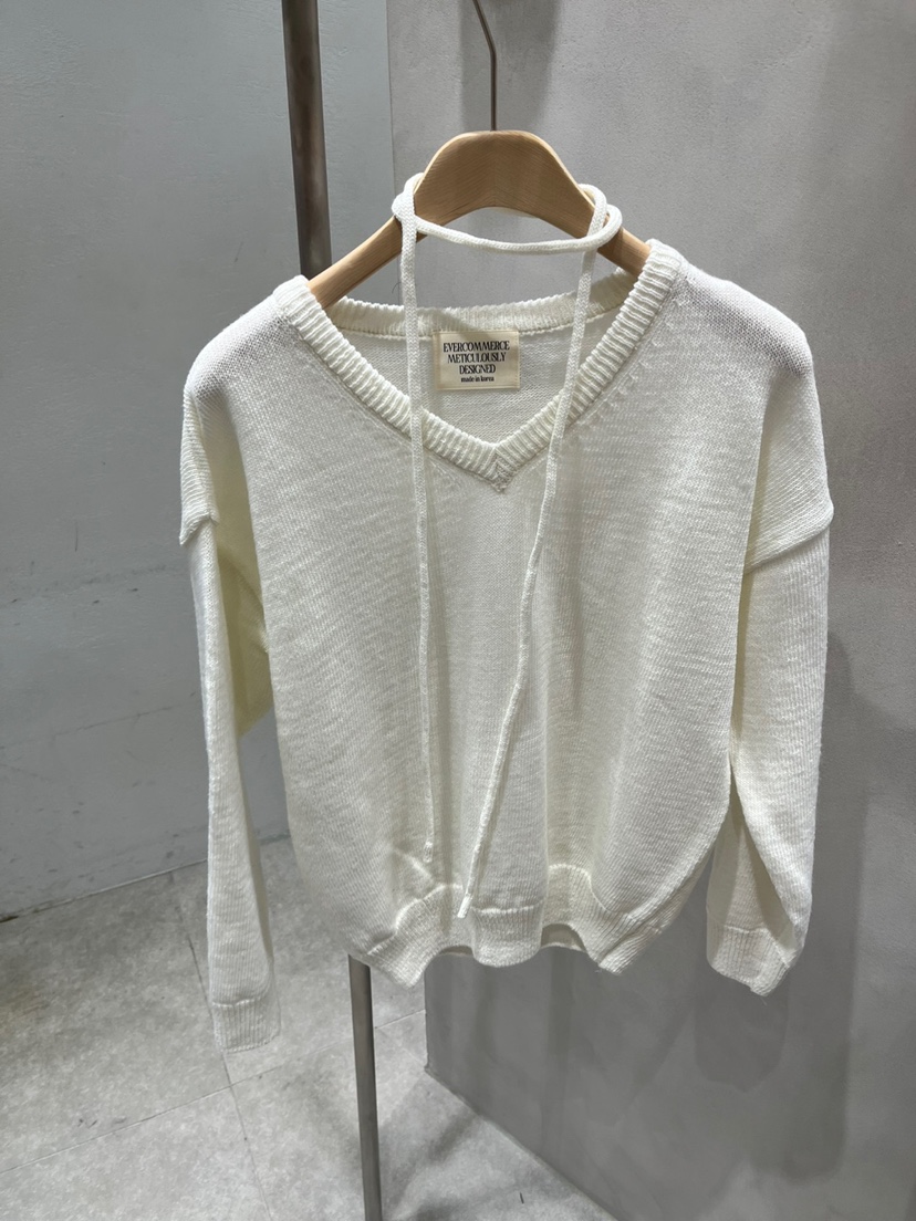 EVERCOMMERCE METICULOUSLY DESIGNED直郵韓國代購㊣女裝新款推薦針織衫含脖帶EVERCOMMERCE METICULOUSLY DESIGNED針織衫圖色2