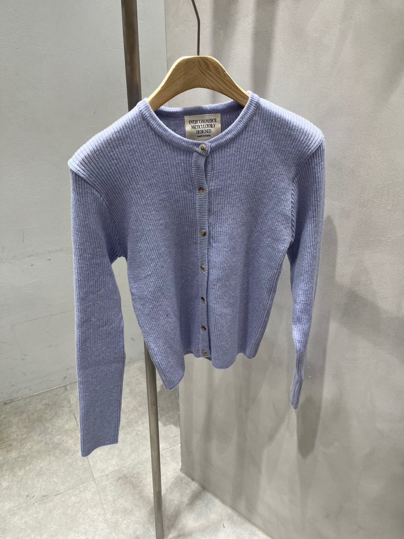 EVERCOMMERCE METICULOUSLY DESIGNED韓國㊣直郵東大門代購女裝新品時尚針織衫EVERCOMMERCE METICULOUSLY DESIGNED針織衫圖色6