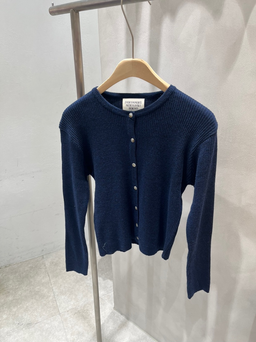 EVERCOMMERCE METICULOUSLY DESIGNED韓國㊣直郵東大門代購女裝新品時尚針織衫EVERCOMMERCE METICULOUSLY DESIGNED針織衫圖色7