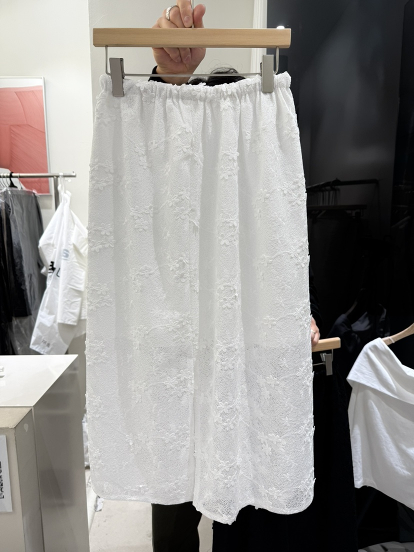 MEMO CLASSIC韓國直郵㊣東大門實拍女裝新品推薦半身裙中短裙MEMO CLASSIC半身裙/中短裙