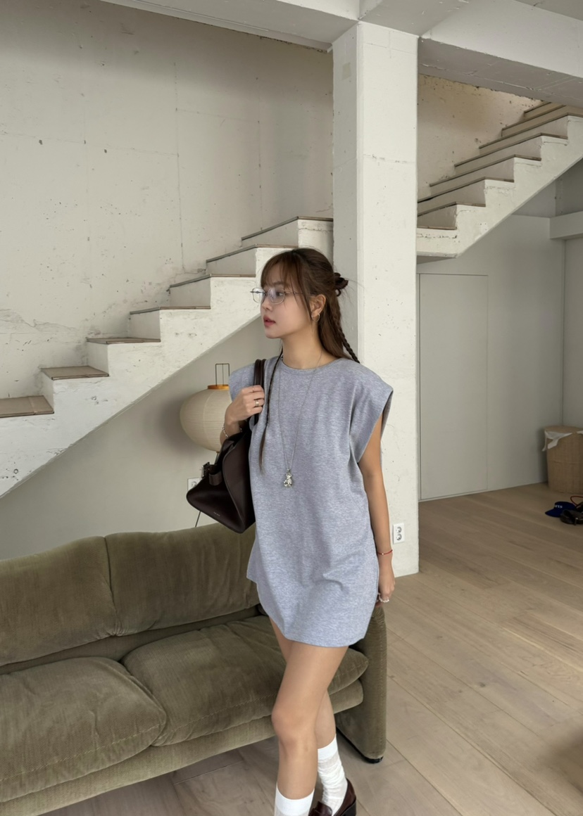 OUPPT韓國直郵㊣女裝新款熱賣25春夏休閑時尚職業人氣連衣裙OUPPT連衣裙