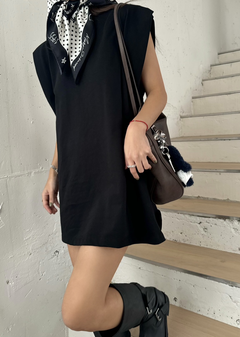 OUPPT韓國直郵㊣女裝新款熱賣25春夏休閑時尚職業人氣連衣裙OUPPT連衣裙圖色3