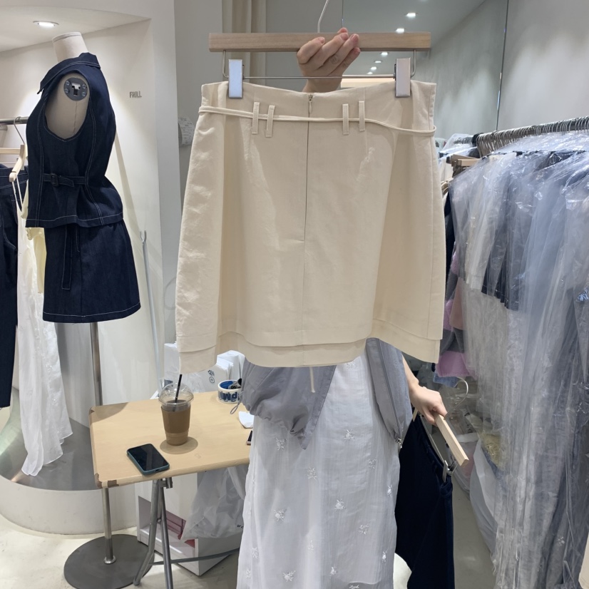FRILL韓國直郵㊣東大門實拍女裝新款推薦25春夏熱賣短裙含腰繩FRILL短裙