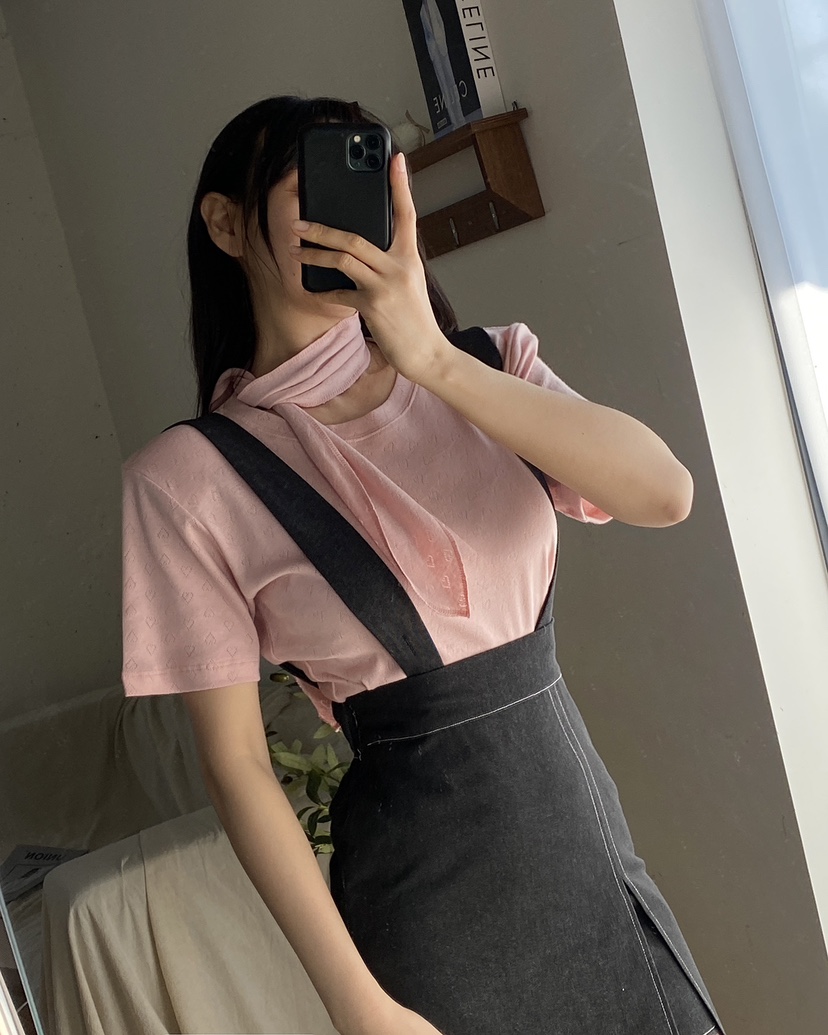JENNIE東大門直郵女士新品時尚推薦職業人氣真品熱賣T恤含脖帶JENNIE/VENEFITT恤