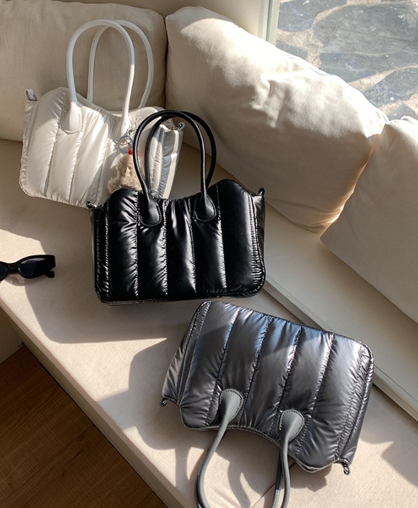 POSH BLUE韓國直郵㊣女裝新款職業熱賣人氣手拿包腋下包填充POSH BLUE手拿包/腋下包