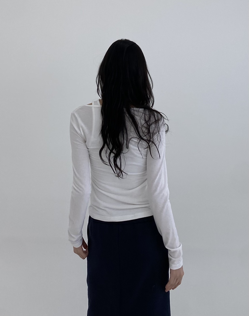 A.VER韓國直郵㊣東大門實拍女裝新款25春夏職業熱賣長袖T恤A.VER長袖T恤