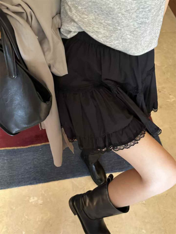 FEMME韓國直郵㊣東大門實拍女裝新品人氣熱賣時尚短裙荷葉邊FEMME短裙