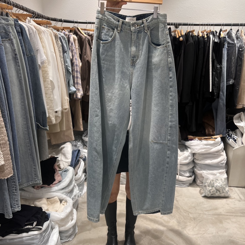 ALMOND PEPE韓國直郵㊣女裝新品職業休閑熱賣人氣推薦牛仔褲ALMOND PEPE牛仔褲圖色1