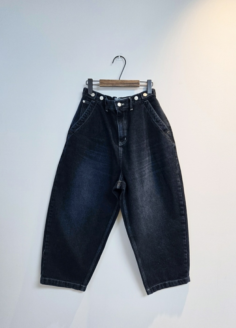 YESFREE韓國直郵㊣東大門實拍女裝新品休閑時尚推薦熱賣牛仔褲YESFREE牛仔褲圖色1