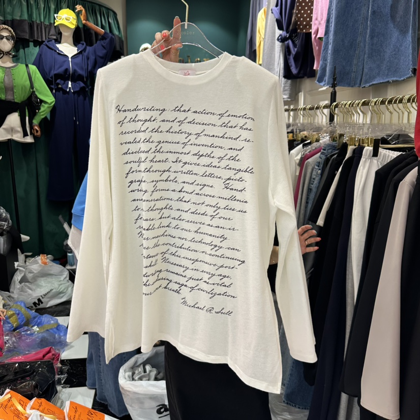 3COLOR(此品牌名稱會遭售假投訴,建議淘寶店鋪商品名稱中不要使用)韓國直郵㊣女裝新款推薦長袖T恤Three color長袖T恤圖色2