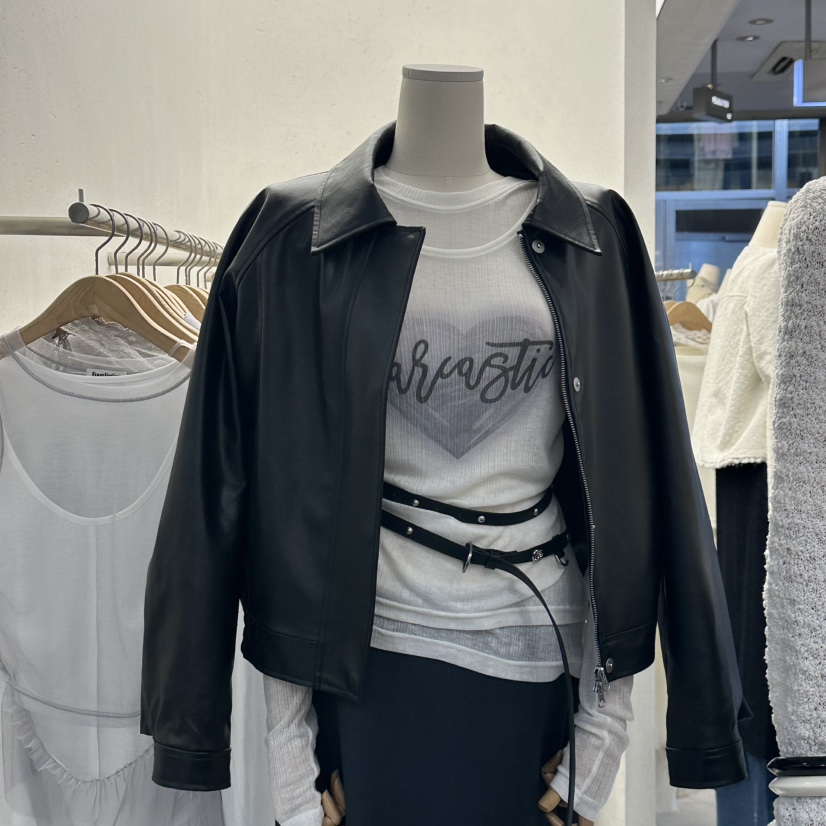 FOUNDATION韓國直郵㊣東大門實拍女裝新品熱賣職業休閑套裝FOUNDATION套裝圖色2