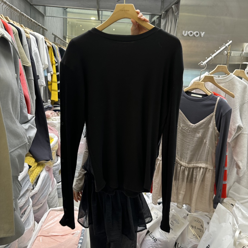 UOOV韓國直郵㊣東大門實拍女裝新品人氣休閑熱賣推薦長袖T恤UOOV長袖T恤圖色2