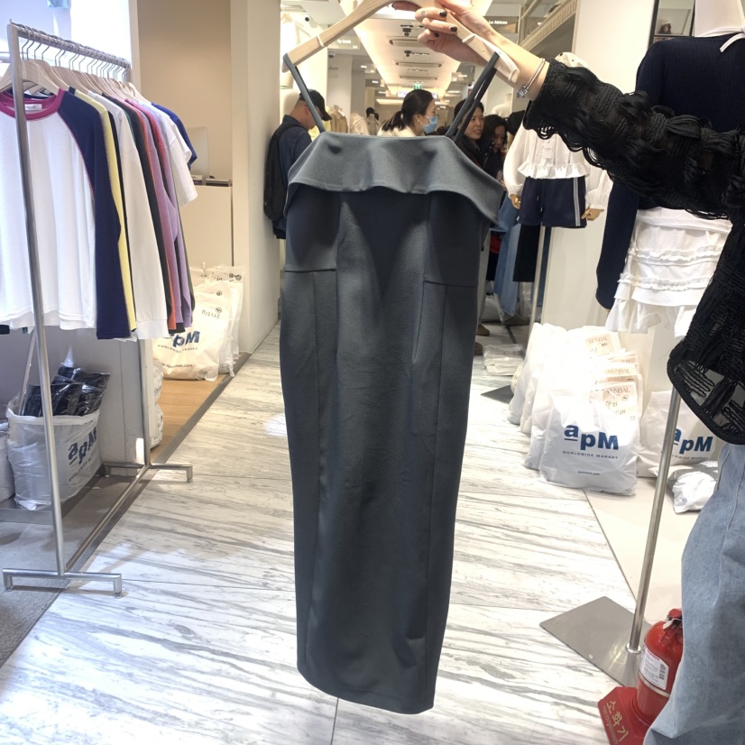 NINESQUARED韓國直郵㊣東大門實拍女裝新品時尚推薦25春夏連衣裙NINESQUARED連衣裙圖色2
