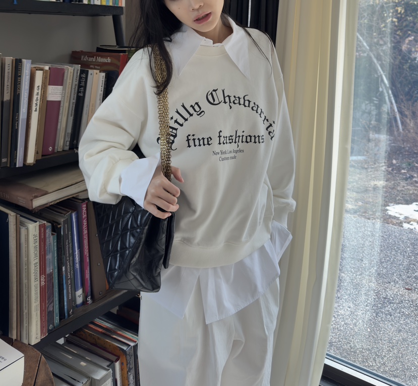 NOV7韓國直郵㊣女裝新品休閑職業人氣熱賣推薦時尚25春夏衛衣the ebony eyes/NOV7衛衣
