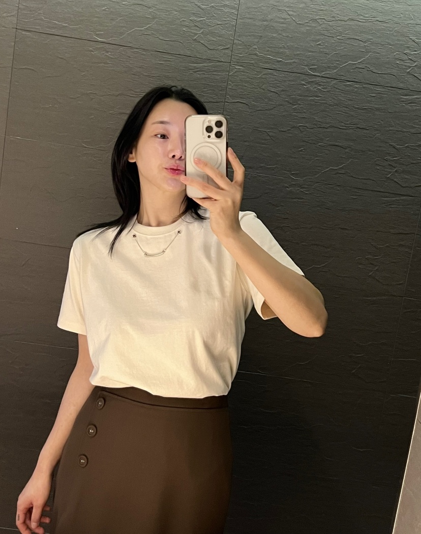 VERNI韓國㊣直郵東大門代購女裝新品人氣熱賣推薦休閑時尚T恤VERNIT恤