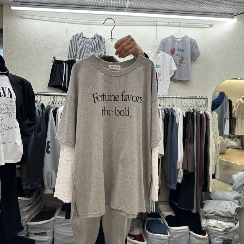 MAGOT韓國直郵㊣東大門實拍女裝新款時尚人氣休閑熱賣長袖T恤IIIΛGOT/MAGOT長袖T恤圖色3