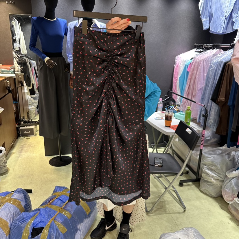CHAVI韓國直郵㊣東大門實拍女裝新品熱賣時尚人氣25春夏長裙CHAVI長裙圖色2