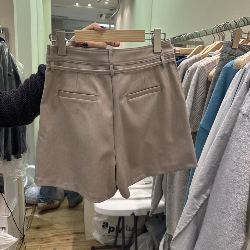 BLEECKER直郵韓國代購㊣女裝新款職業推薦熱賣時尚短褲含腰繩BLEECKER短褲