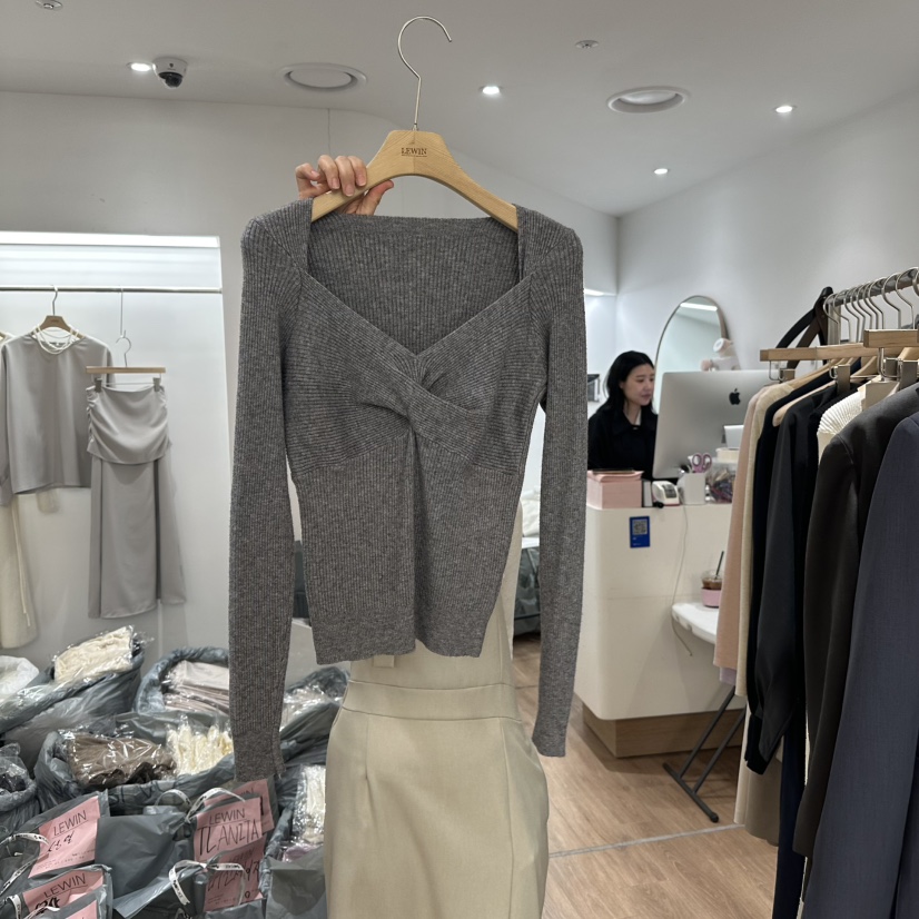 LEWIN韓國㊣直郵東大門代購女裝新品時尚休閑熱賣推薦針織衫LEWIN針織衫圖色2