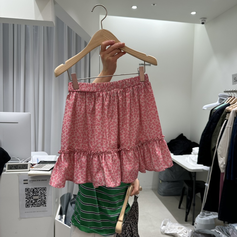 URBANE-P韓國直郵女裝新品推薦時尚人氣職業真品休閑25春夏短裙URBANE-P短裙圖色2