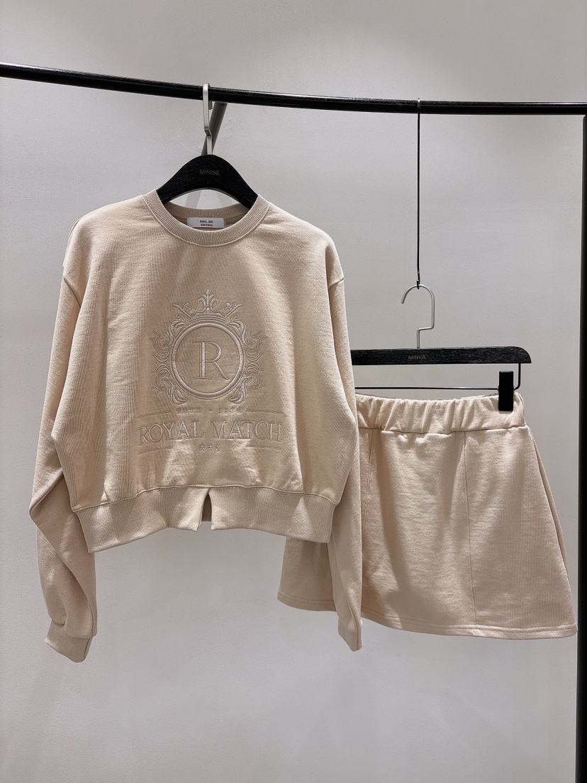 MINI BE東大門代購女裝新品職業時尚休閑25春夏真品衛衣刺繡NOVUS衛衣